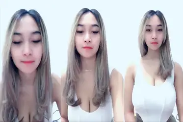 Bokep Live Ulyaaa Host Live Dada Jumbo Show VIP